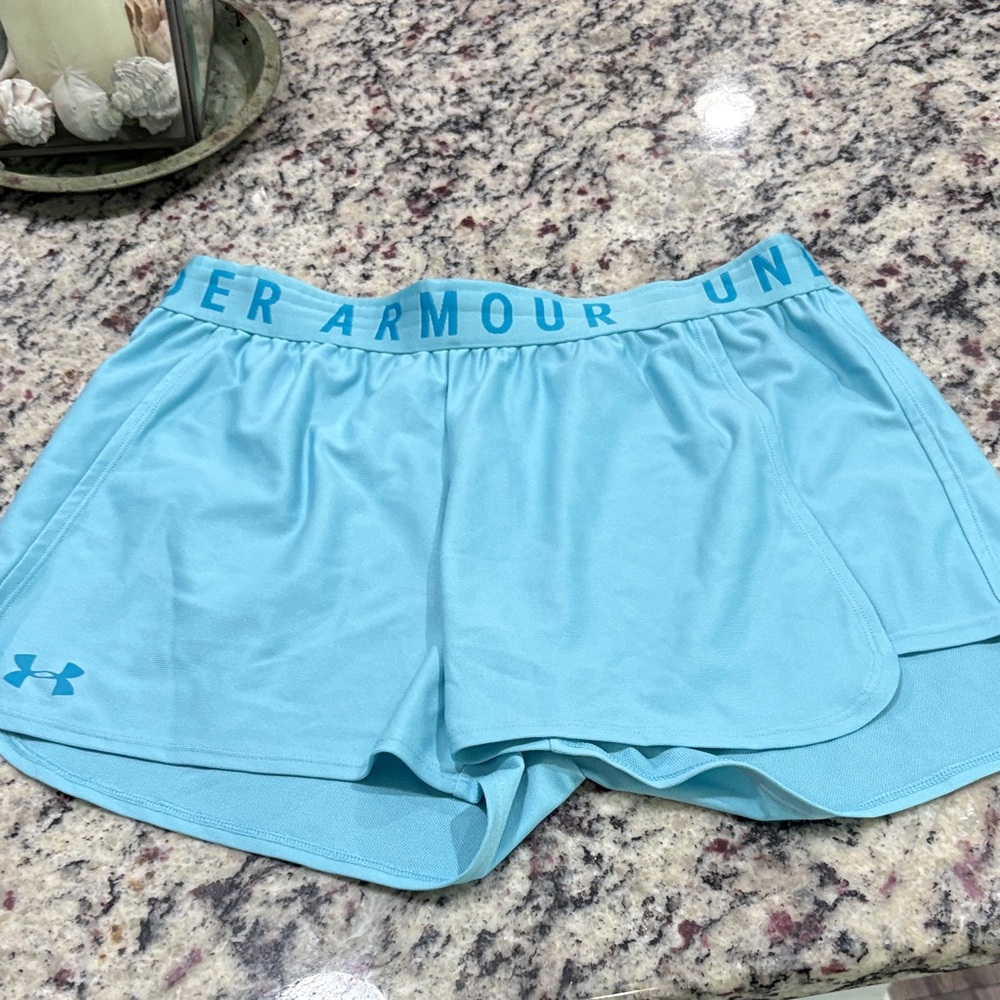 Under Armour Aqua Women's Athletic Shorts